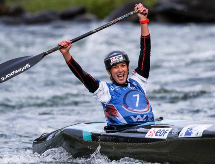 Claire, Championne du Monde 2017 de canoë de descente sprint